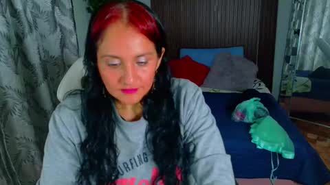 kate online show from March 18, 8:12 pm