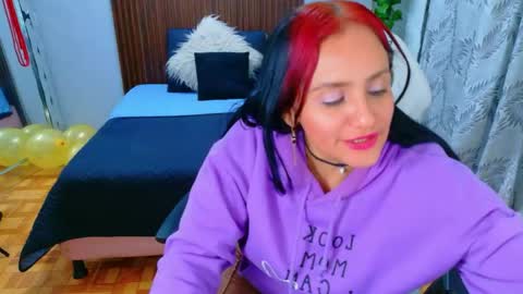 kate online show from April 21, 8:34 pm