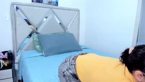 Snapshot of kataleya_saenz1 chatting on June 4, 12:22 pm kataleya online show from June 4, 12:22 pm