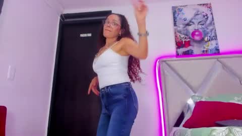 Snapshot of kataleya_saenz1 chatting on July 10, 12:41 pm kataleya online show from July 10, 12:41 pm