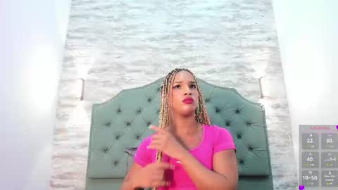 Snapshot of kataleyavelvet chatting on June 25, 7:40 pm Kataleya online show from June 25, 7:40 pm