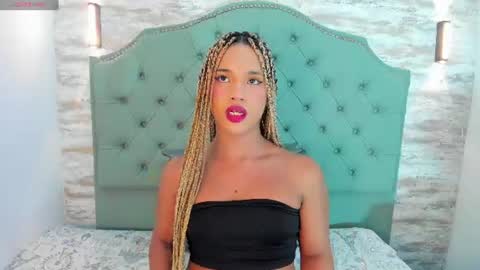 Snapshot of kataleyavelvet chatting on July 14, 6:24 pm Kataleya online show from July 14, 6:24 pm