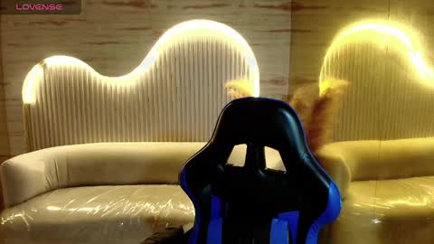 Katalina  online show from April 29, 9:43 pm
