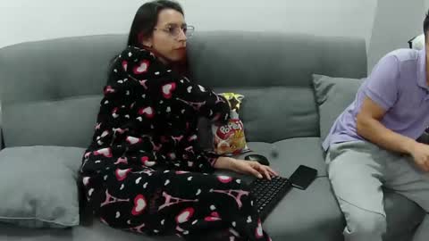 Snapshot of katalleya_jyj chatting on February 22, 5:02 am Katalleya and Steban online show from February 22, 5:02 am