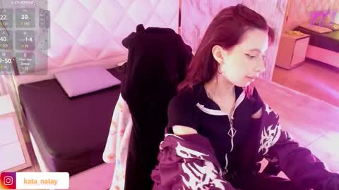 katana_tay online show from March 5, 2:51 am