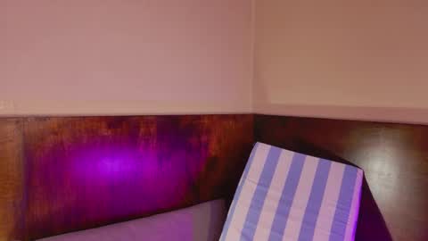 Snapshot of katarina_rostova chatting on September 10, 10:54 pm KATARINA ROSTOVA online show from September 10, 10:54 pm