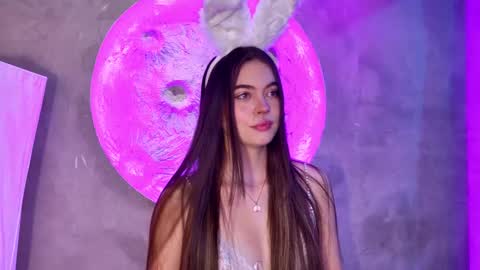 Snapshot of katarina_rostova chatting on October 31, 10:44 pm KATARINA ROSTOVA online show from October 31, 10:44 pm