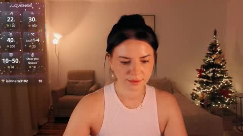 Snapshot of kate124680 chatting on December 20, 10:50 pm kate124680 online show from December 20, 10:50 pm