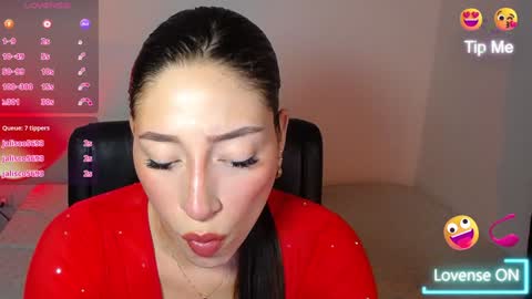 Snapshot of kate_arden chatting on December 13, 11:17 pm Carla Palmer online show from December 13, 11:17 pm