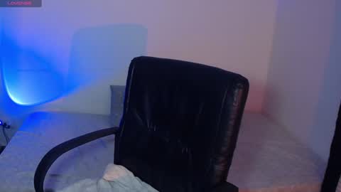 Snapshot of kate_arden chatting on December 19, 2:34 am Carla Palmer online show from December 19, 2:34 am
