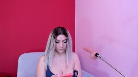 Kate  online show from November 6, 12:06 pm