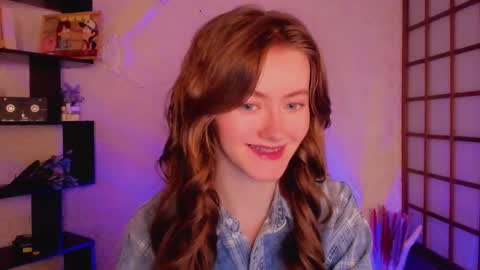 Snapshot of kate_cuddle chatting on January 20, 2:11 am Kate online show from January 20, 2:11 am