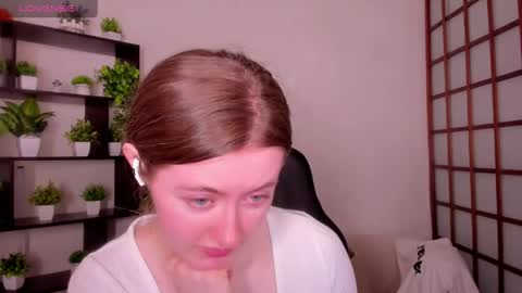 Kate online show from May 8, 2:28 am