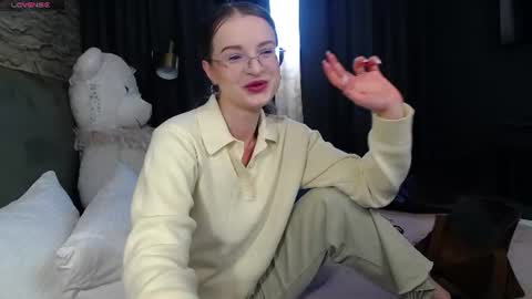 .Be kind and gentle with me and I will do my best for you.   online show from July 8, 6:40 am