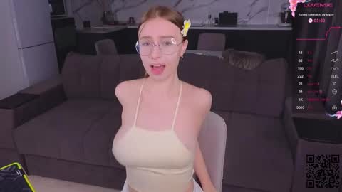 kate_krayy online show from December 20, 4:47 pm