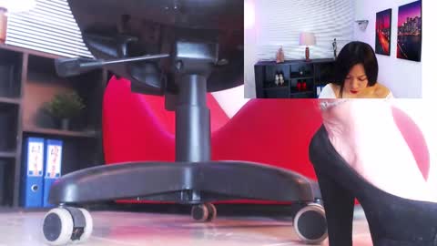 Snapshot of kate_owenns chatting on February 10, 12:08 pm Kate online show from February 10, 12:08 pm