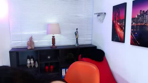 Snapshot of kate_owenns chatting on February 12, 11:29 am Kate online show from February 12, 11:29 am