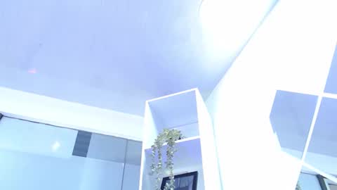 Snapshot of kate_owenns chatting on November 28, 8:11 pm Kate online show from November 28, 8:11 pm