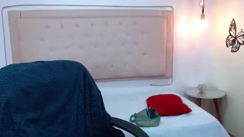 Snapshot of kate_pickman chatting on November 6, 3:07 am kate online show from November 6, 3:07 am