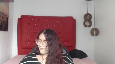 Snapshot of kate_pickman chatting on November 23, 3:45 pm kate online show from November 23, 3:45 pm