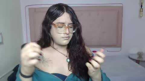 Snapshot of kate_pickman chatting on November 26, 3:29 am kate online show from November 26, 3:29 am