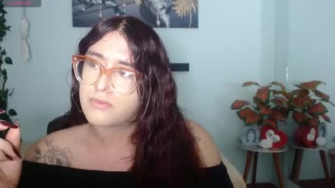 Snapshot of kate_pickman chatting on December 5, 4:10 am kate online show from December 5, 4:10 am