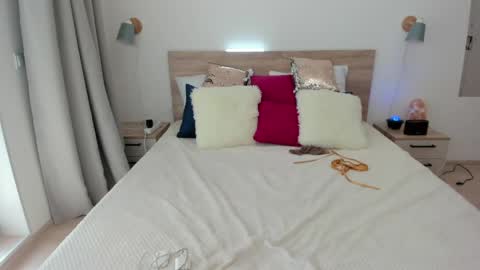 Snapshot of kate_redgar chatting on May 8, 8:41 am kate_redgar online show from May 8, 8:41 am