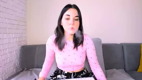 KATE online show from October 19, 4:57 am