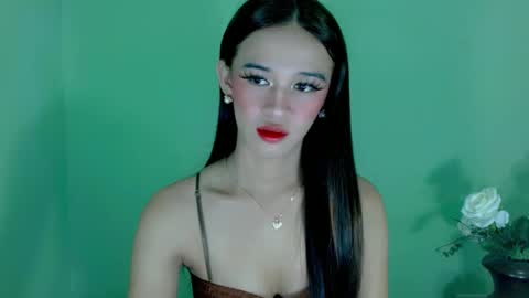 Snapshot of kate_romance chatting on January 14, 1:15 am Kate online show from January 14, 1:15 am