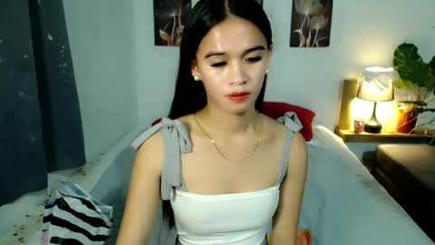 Snapshot of kate_romance chatting on October 2, 6:53 am Kate online show from October 2, 6:53 am