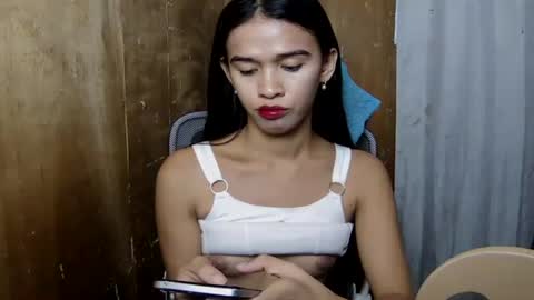 Snapshot of kate_romance chatting on June 29, 12:38 pm Kate online show from June 29, 12:38 pm