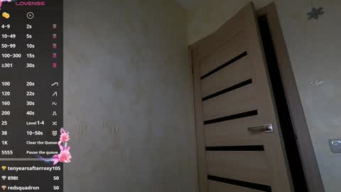 Snapshot of kate_swon chatting on January 22, 9:35 am Kate online show from January 22, 9:35 am