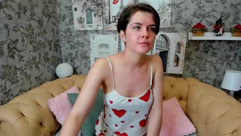 kate_viz online show from March 10, 9:36 am