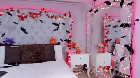 Snapshot of kateanderss chatting on October 29, 11:06 pm kateanderss online show from October 29, 11:06 pm