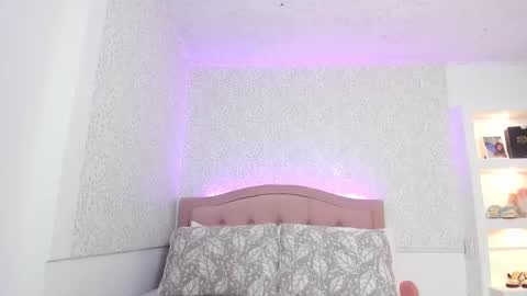 Kate Boisson online show from February 3, 2:53 am