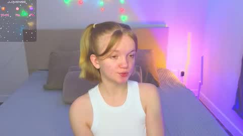 katebunnys online show from March 25, 4:29 am