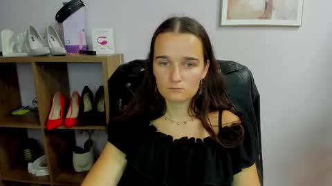 Snapshot of katedesire chatting on September 21, 6:42 pm Kate  online show from September 21, 6:42 pm
