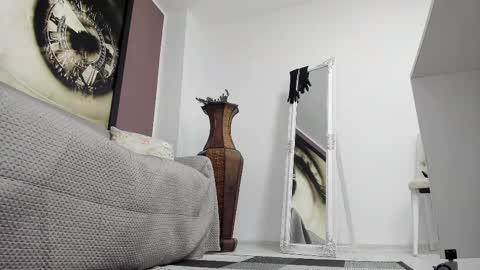 Snapshot of katedolly chatting on February 23, 5:12 am KateDolly online show from February 23, 5:12 am