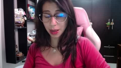 Snapshot of kateeen18 chatting on November 13, 3:27 am Kateeen18 online show from November 13, 3:27 am