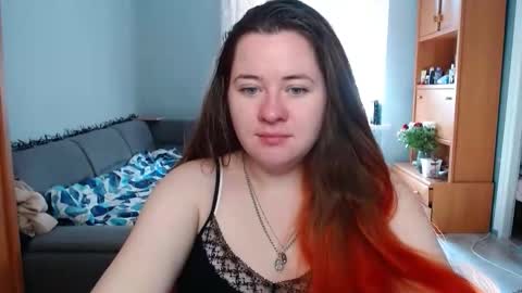 KateeFox online show from March 7, 9:17 am