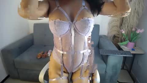 Kate  online show from May 2, 2:11 pm