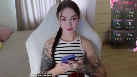 Snapshot of kateleoo chatting on September 22, 11:12 am Im Kate online show from September 22, 11:12 am