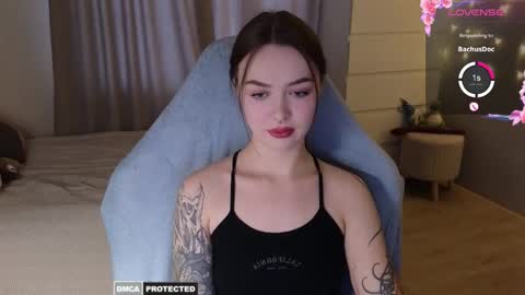 Snapshot of kateleoo chatting on November 20, 11:21 am Im Kate online show from November 20, 11:21 am