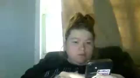 Snapshot of katelyn_baby02 chatting on June 13, 2:26 pm katelyn_baby02 online show from June 13, 2:26 pm