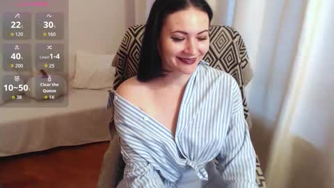 Snapshot of katelynwinehouse chatting on November 27, 11:45 am Katelyn online show from November 27, 11:45 am