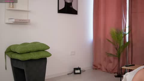 Cristina online show from July 6, 3:58 am