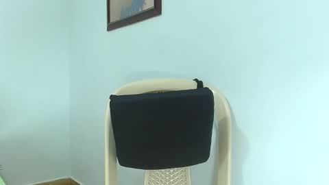 Snapshot of katerineleon chatting on February 20, 9:20 pm katerineleon online show from February 20, 9:20 pm