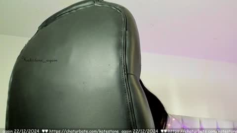 love meeee online show from December 22, 7:42 pm