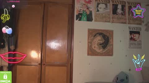 Snapshot of kathc_19 chatting on February 13, 12:39 am Katerine online show from February 13, 12:39 am