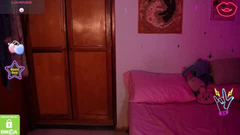 Snapshot of kathc_19 chatting on March 14, 2:39 am Katerine online show from March 14, 2:39 am